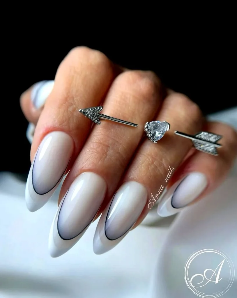 Подвійний білий френч до дня матері