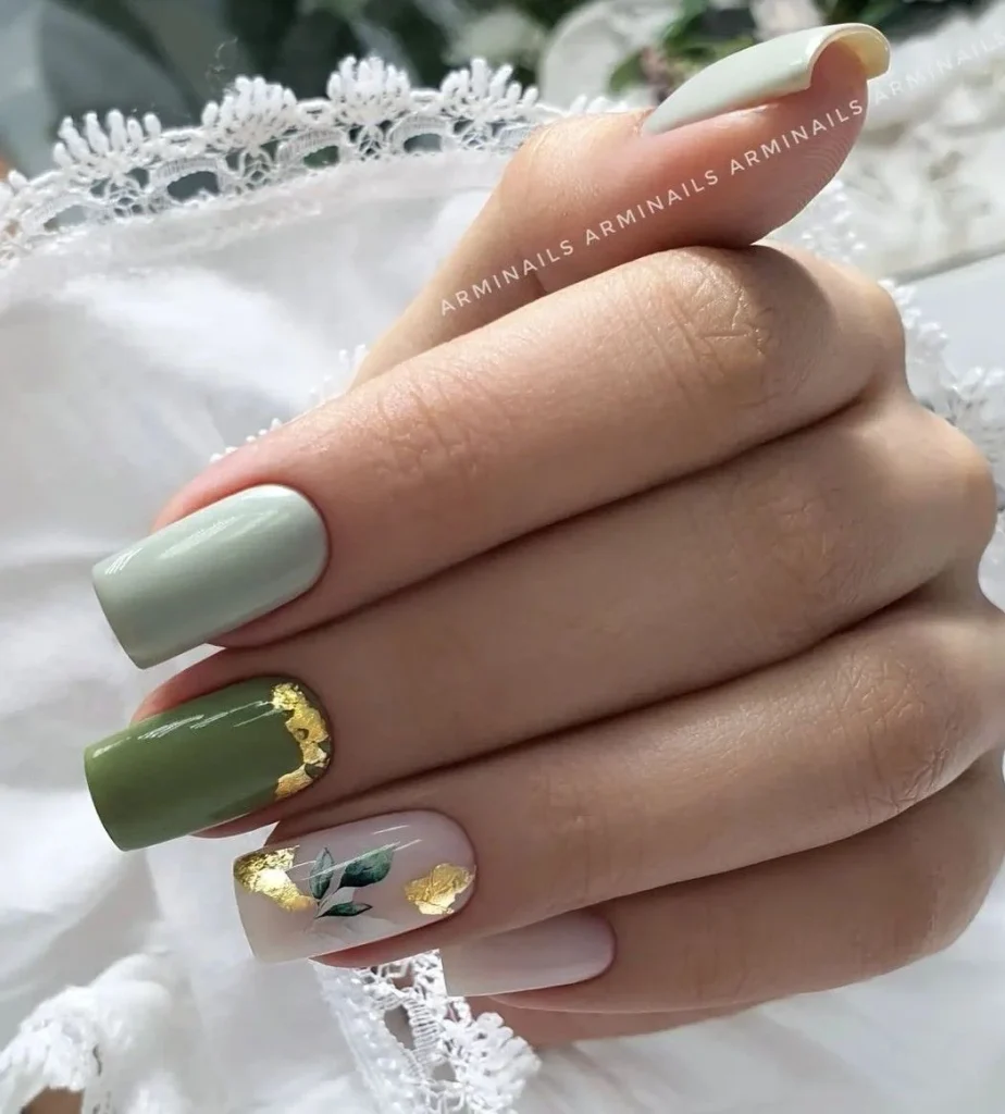 Зелений манікюр на день матері з поталлю та гілочками